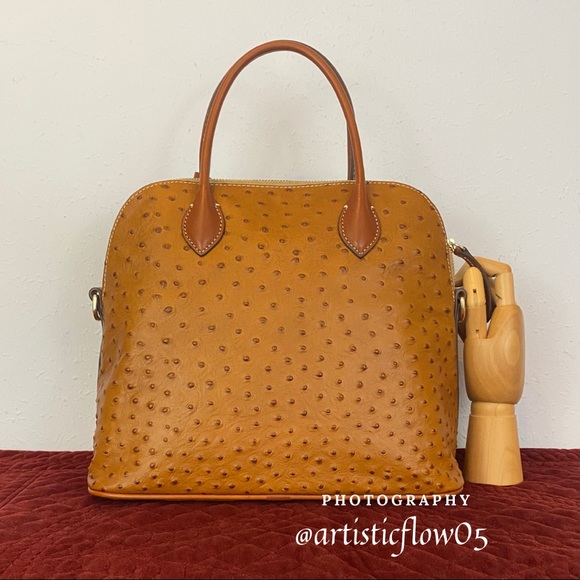 NEW! Dooney&Bourke Caramel Ostrich Large Domed - Picture 4 of 9